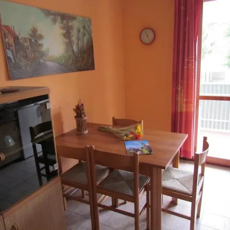Comfort And Fun By The Pool - Beahost Apartment *