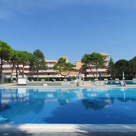 Comfort And Fun By The Pool - Beahost Διαμέρισμα *